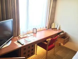 אוסקה Hotel The Lutheran
